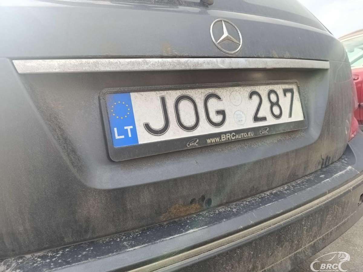 Mercedes-Benz C200 2008 — photo 27