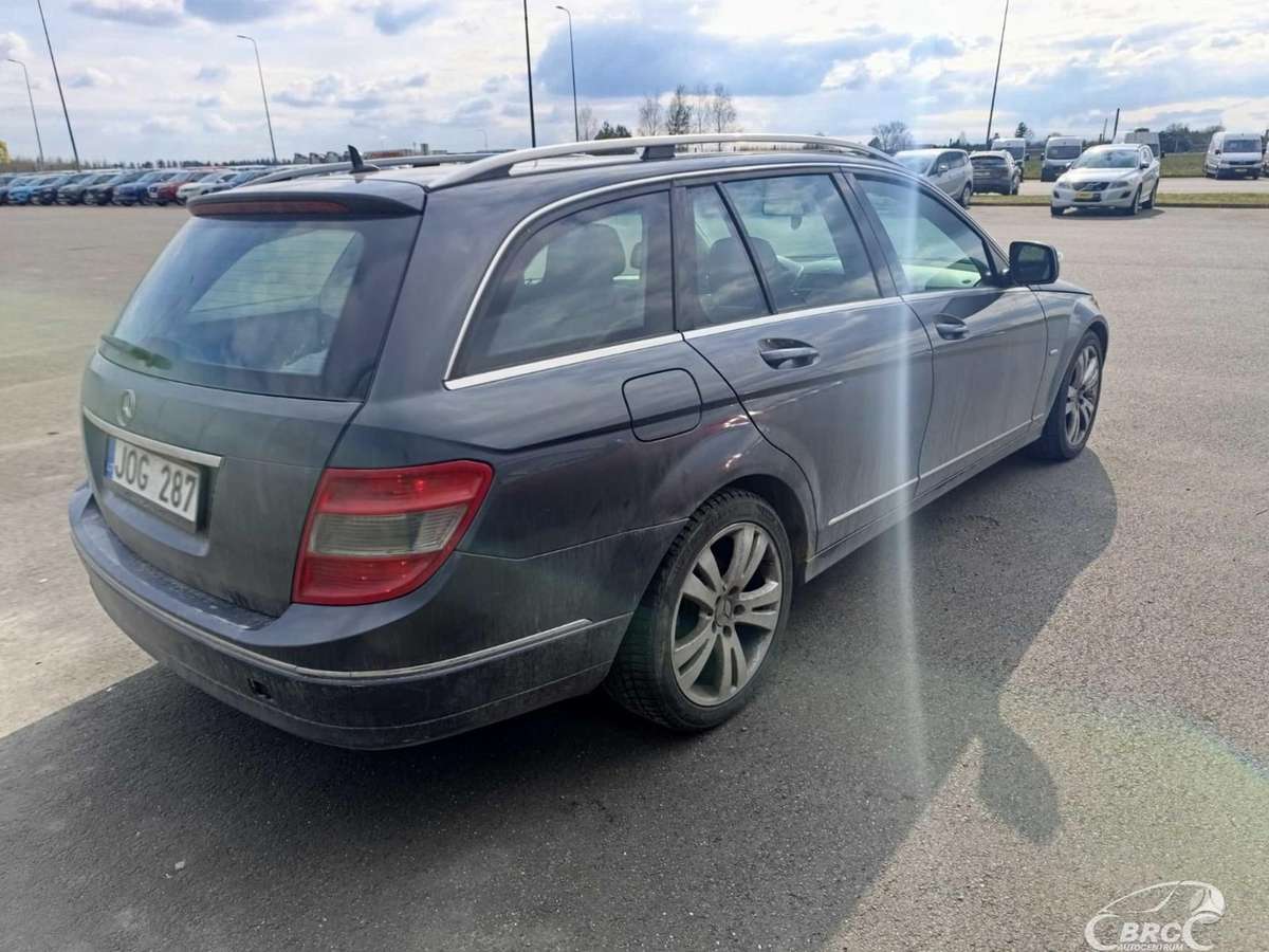 Mercedes-Benz C200 2008 — engine 2148 cm³, 136 HP (100kW)