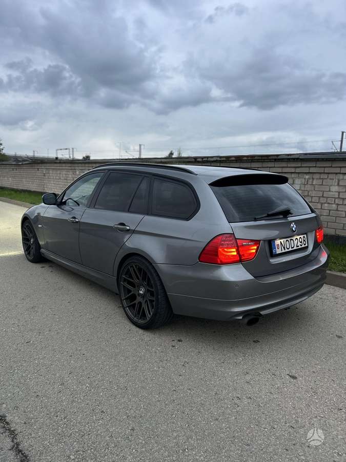 BMW 320 2012 — photo 5