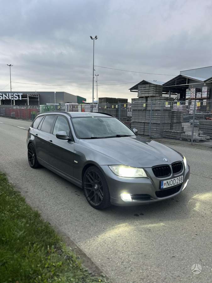 BMW 320 2012 — photo 6