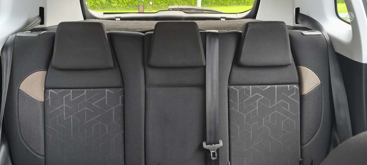 Peugeot 2008 2014 — engine 1199 cm³, 82 HP (60kW)