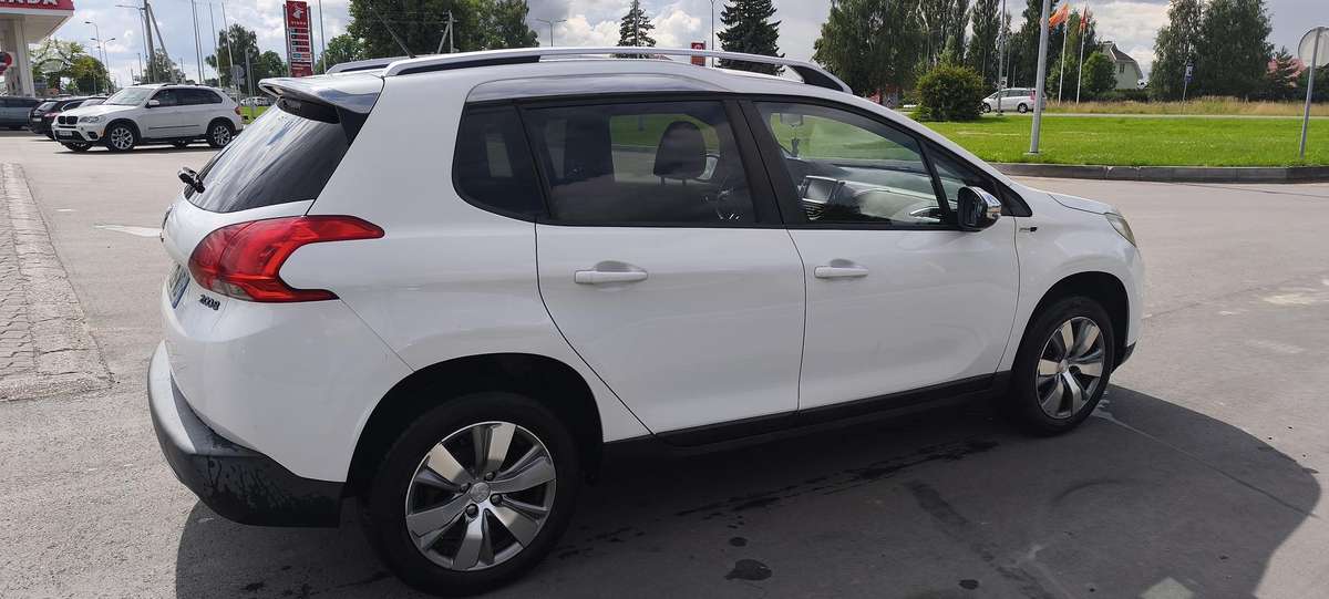 Peugeot 2008 2014 — photo 6