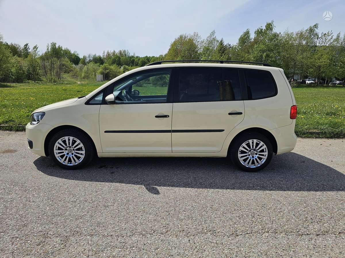Volkswagen Touran 2015 — фото 8
