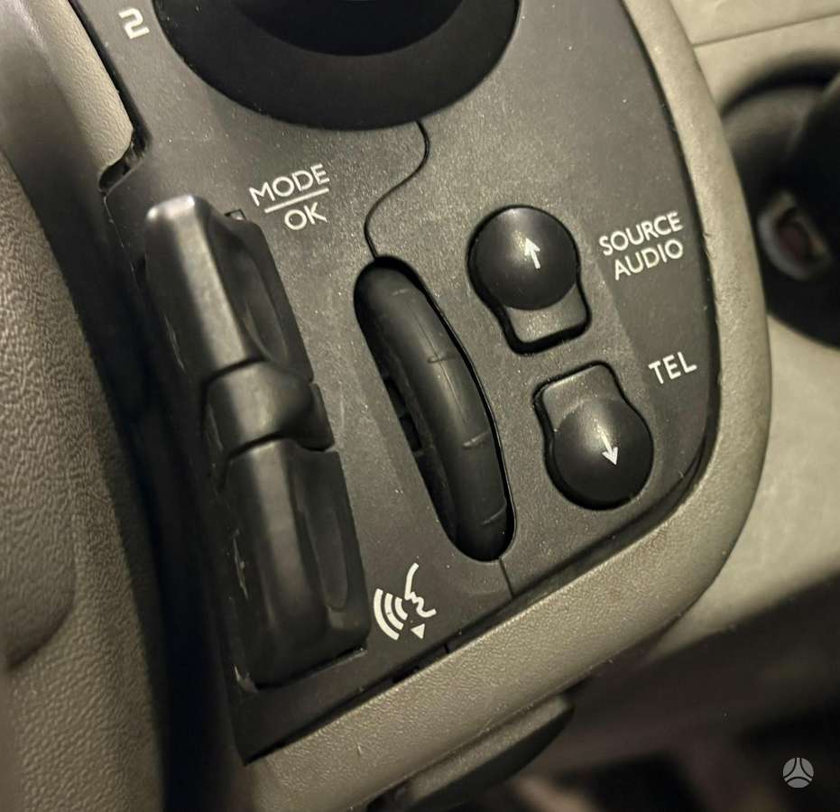 Renault Kangoo 2010 — engine 1461 cm³, 86 HP (63kW)