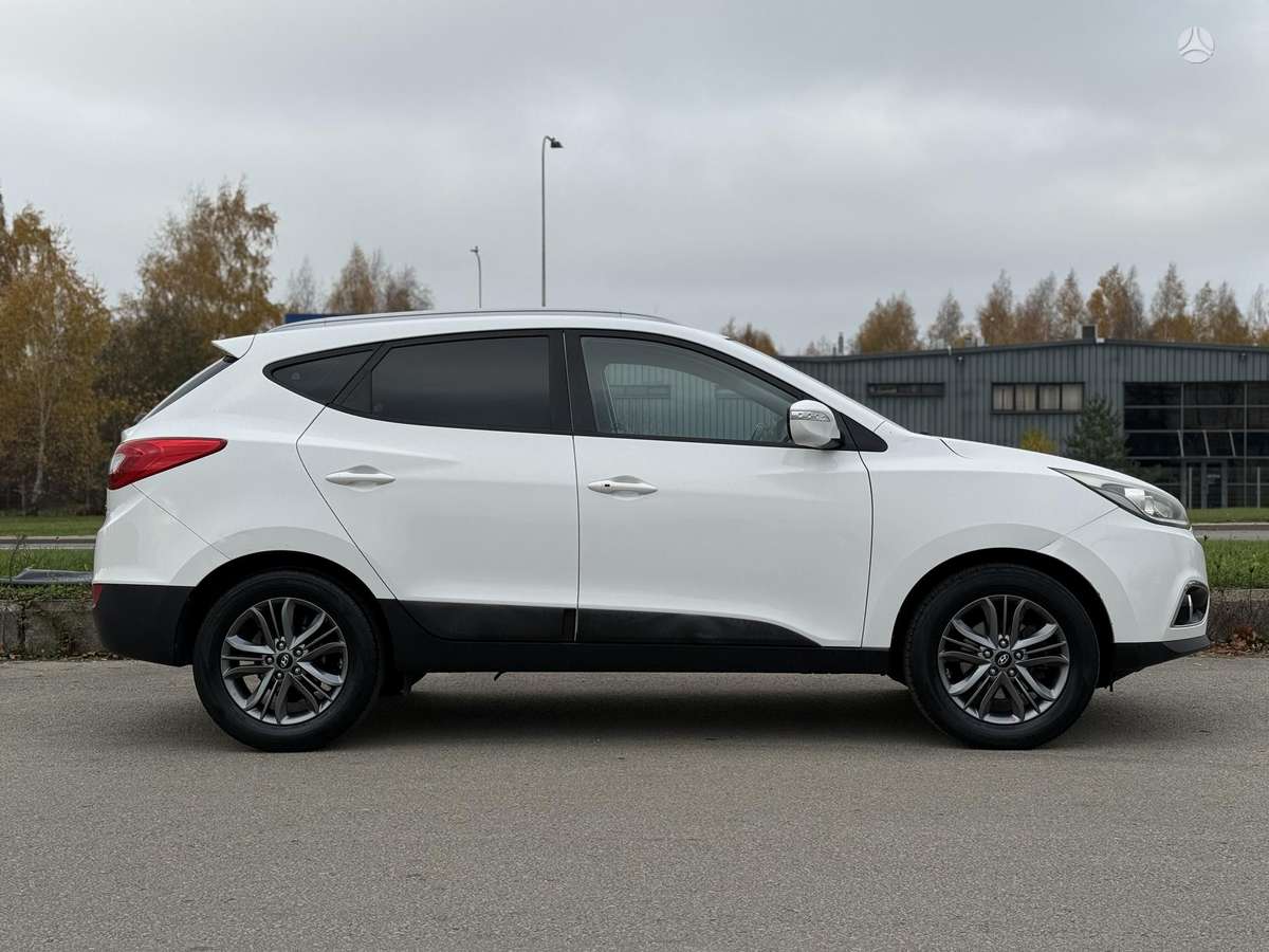 Hyundai ix35 2014 — photo 11