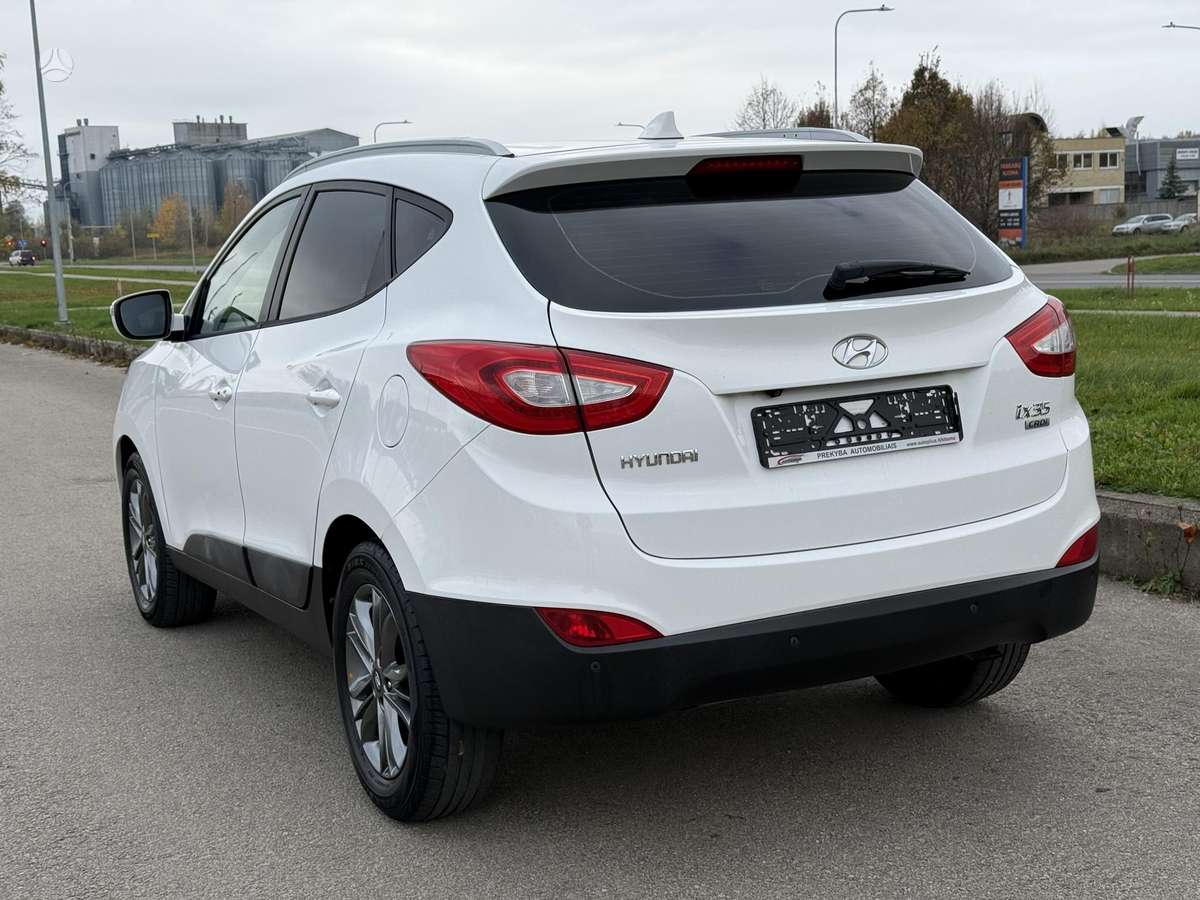 Hyundai ix35 2014 — photo 18