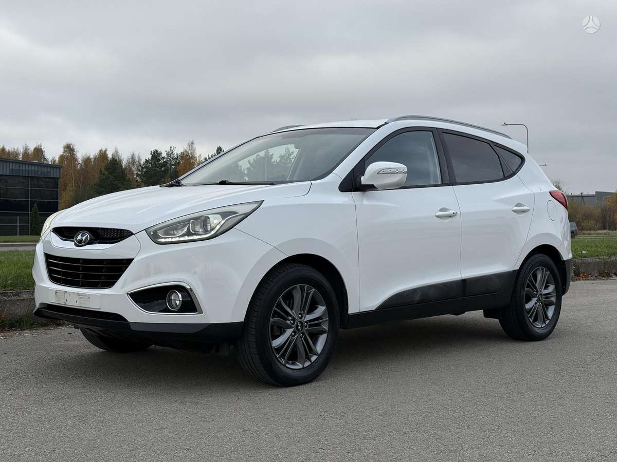 Hyundai ix35 2014 — rear view
