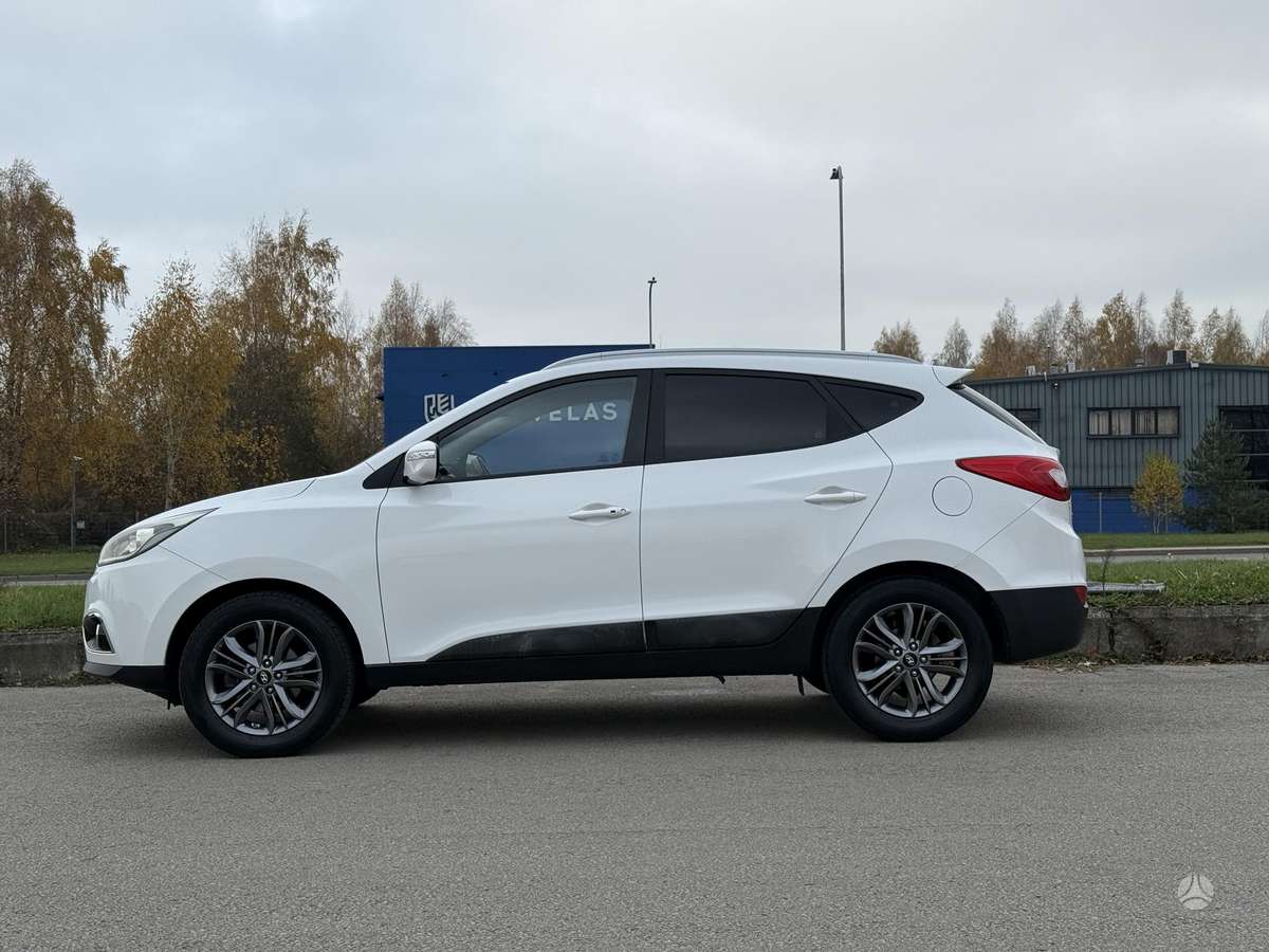 Hyundai ix35 2014 — photo 22