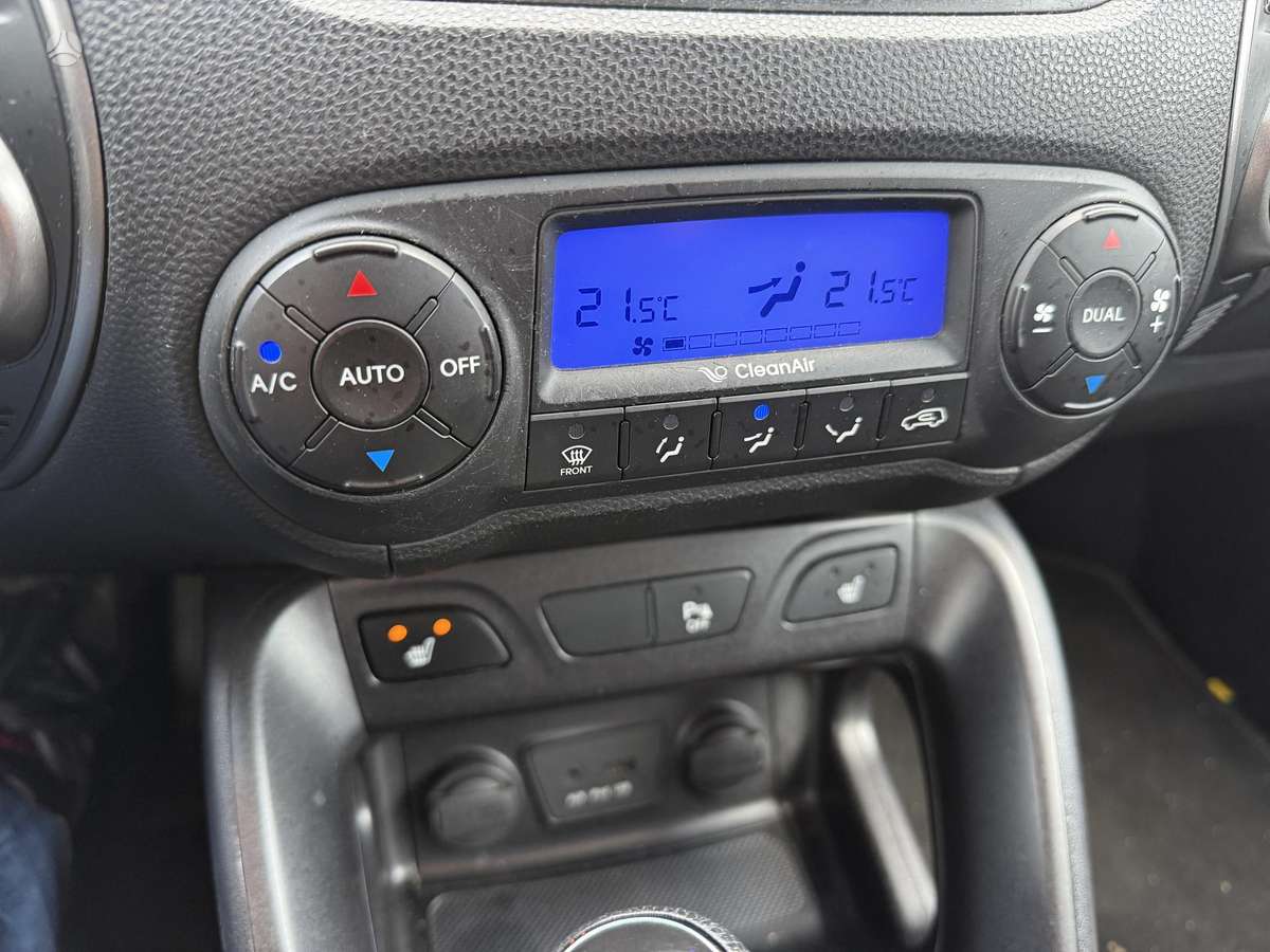Hyundai ix35 2014 — photo 28