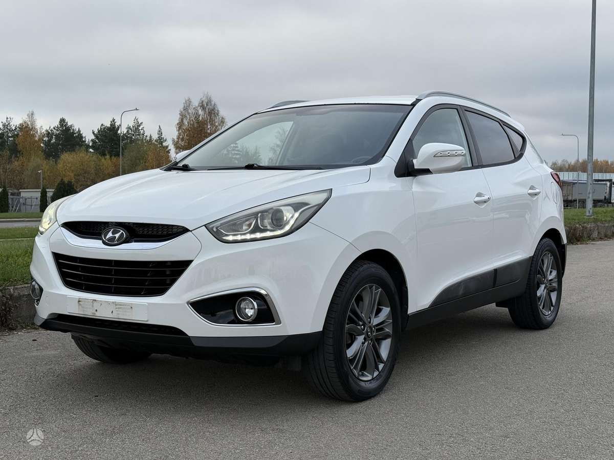 Hyundai ix35 2014 — interior