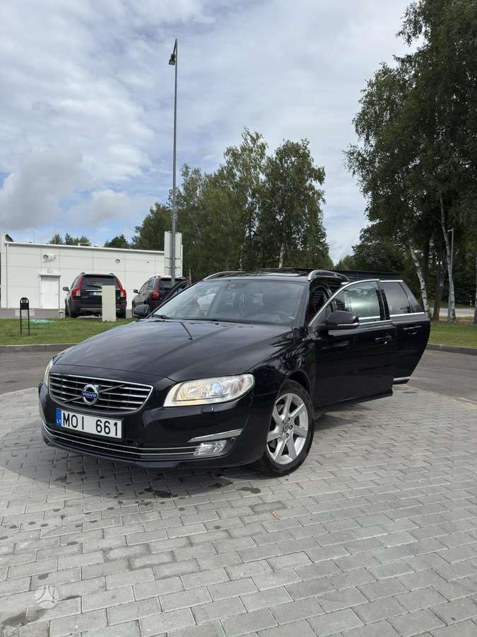 Volvo V70 2015 — photo 17