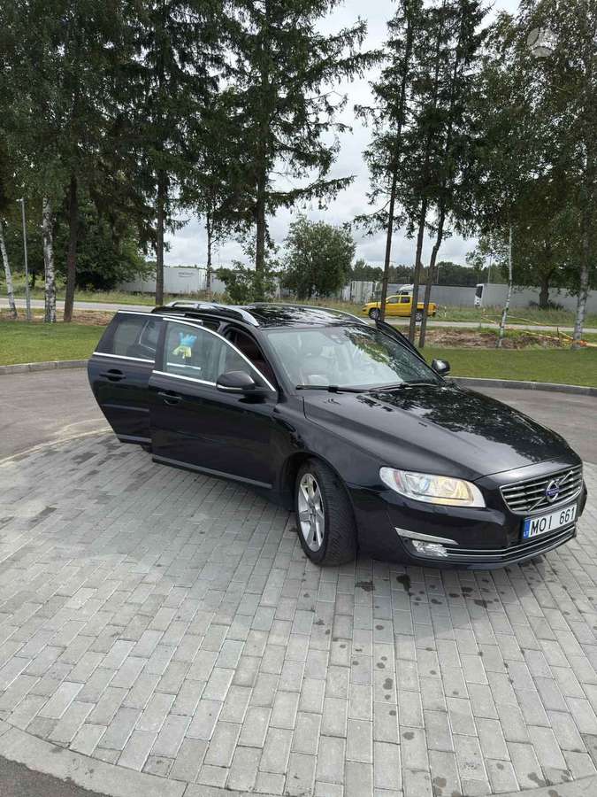 Volvo V70 2015 — photo 20