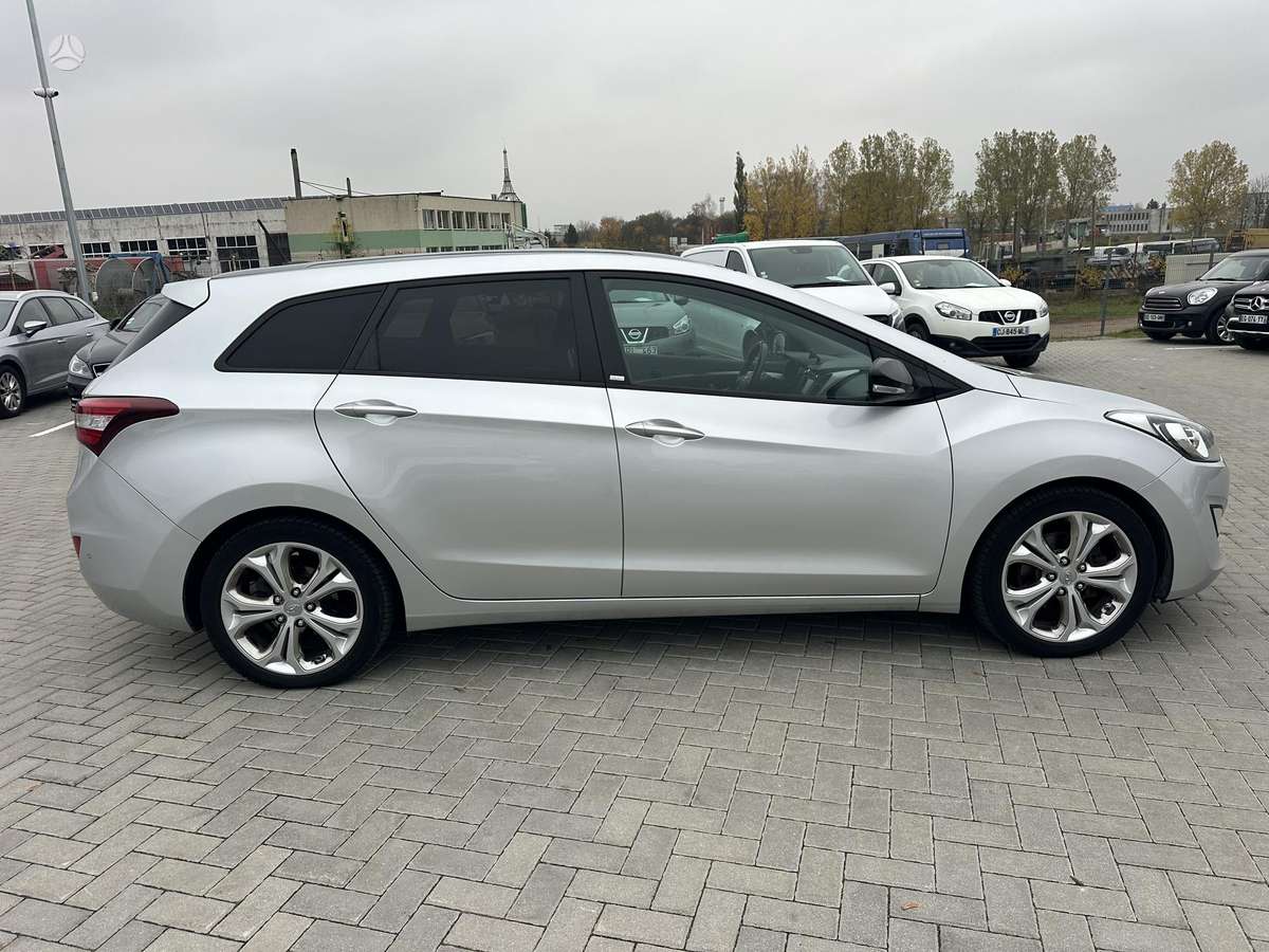 Hyundai i30 2015 — photo 6