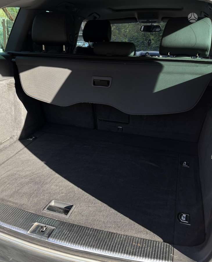 Volkswagen Touareg 2006 — photo 12