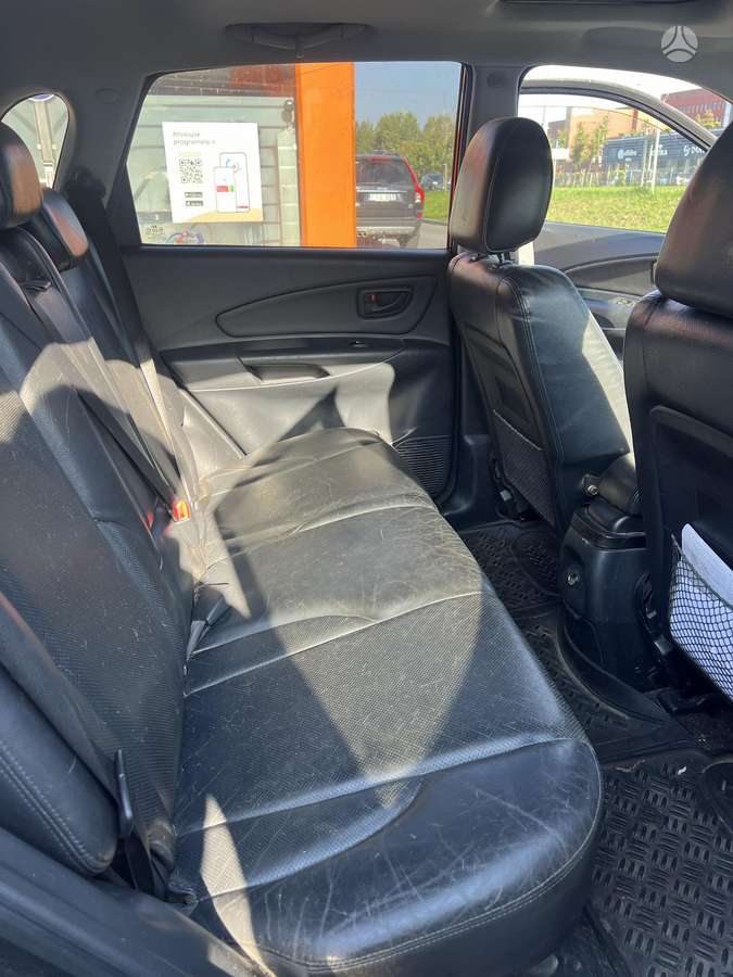 Hyundai Tucson 2006 — photo 8
