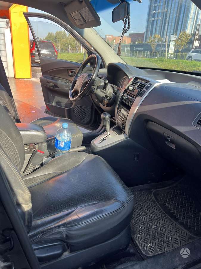 Hyundai Tucson 2006 — photo 9