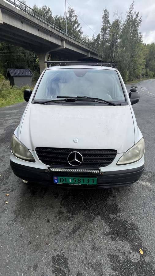 Mercedes-Benz Vito 2007 — rear view