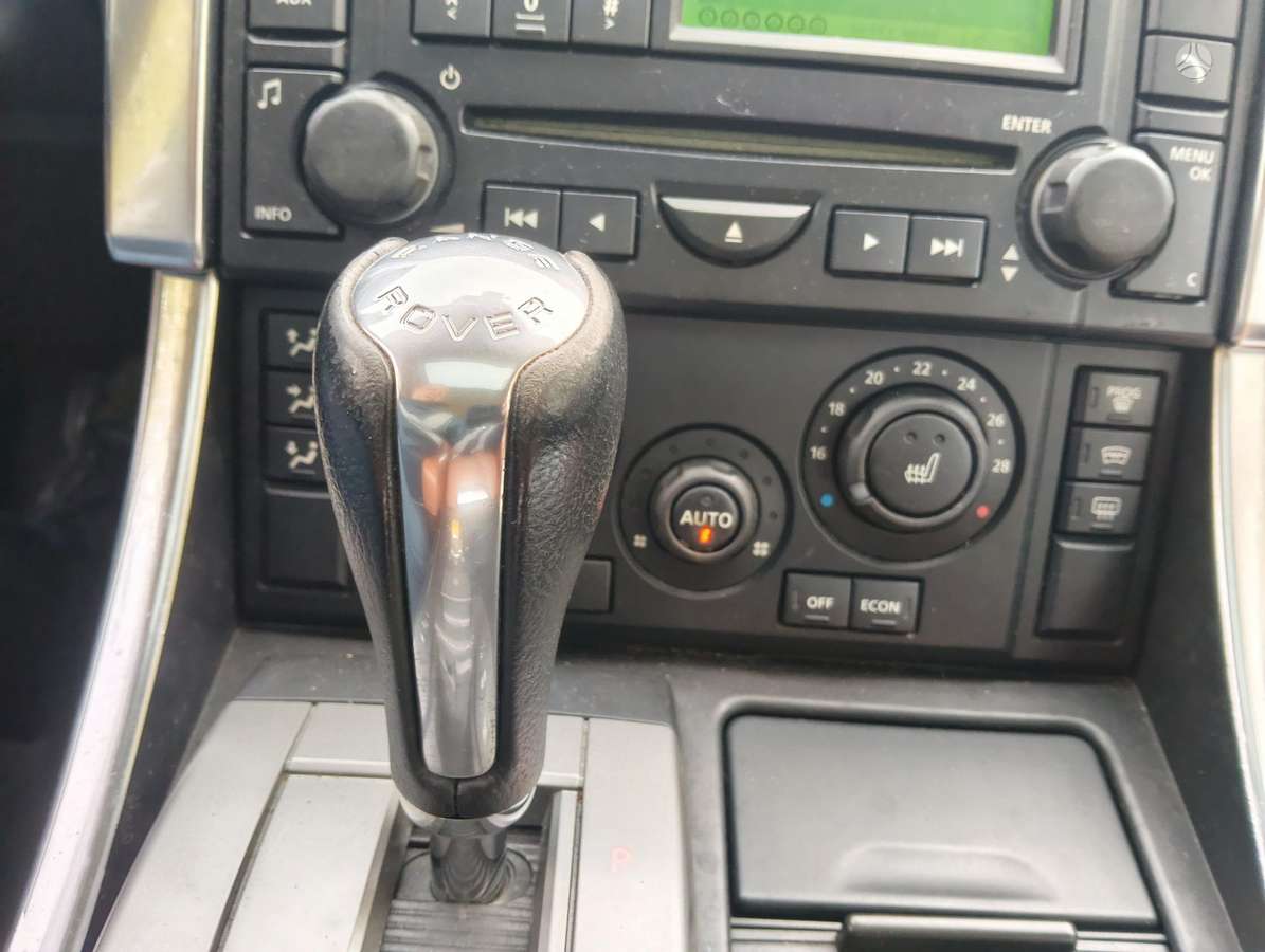 Land Rover 2008 — photo 25