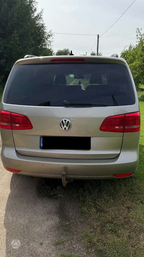 Volkswagen Touran 2012 — photo 5