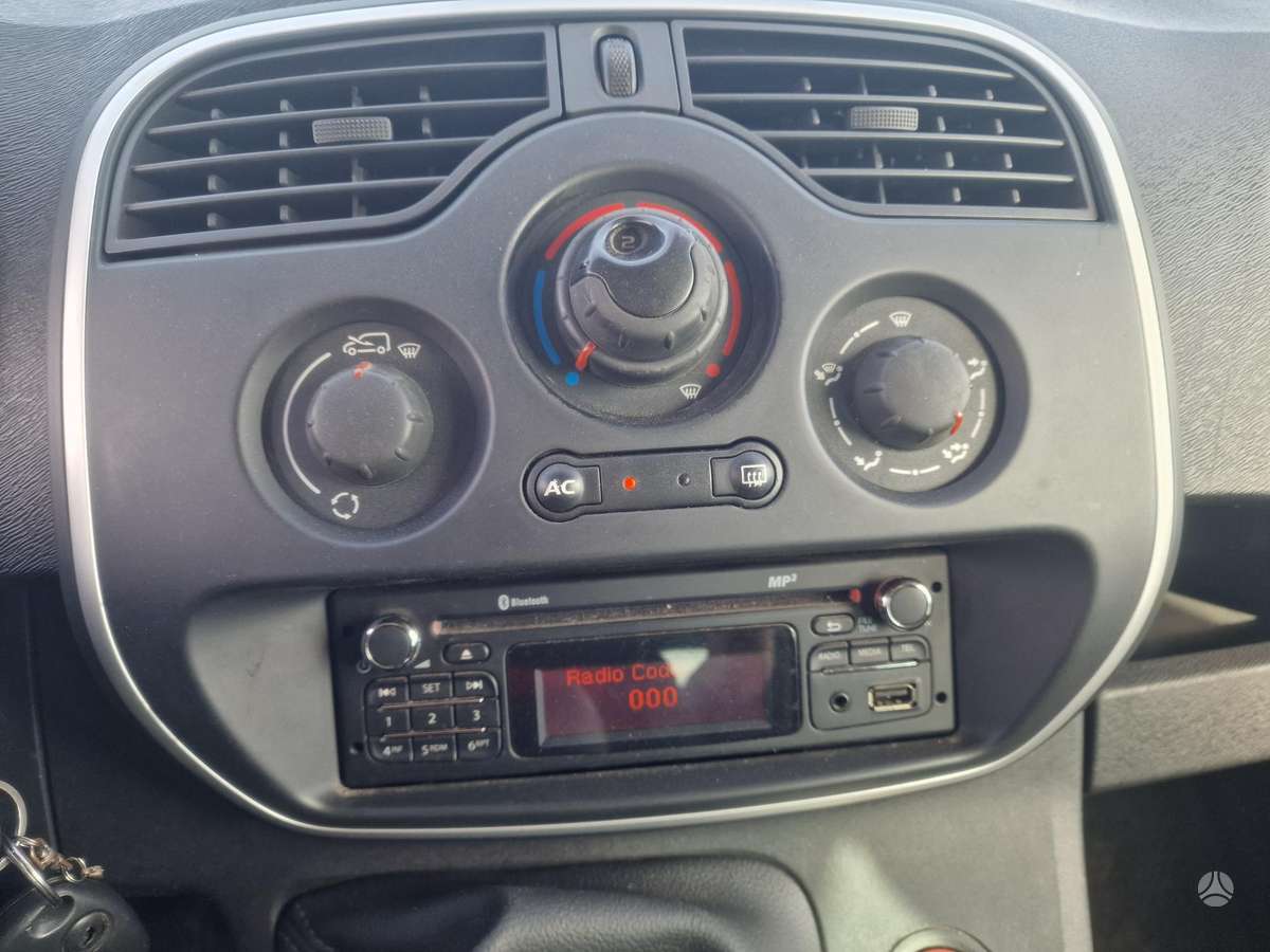 Renault Kangoo 2013 — photo 14