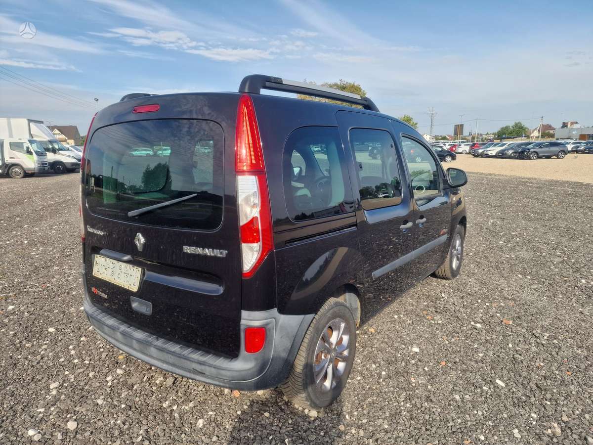 Renault Kangoo 2013 — interior