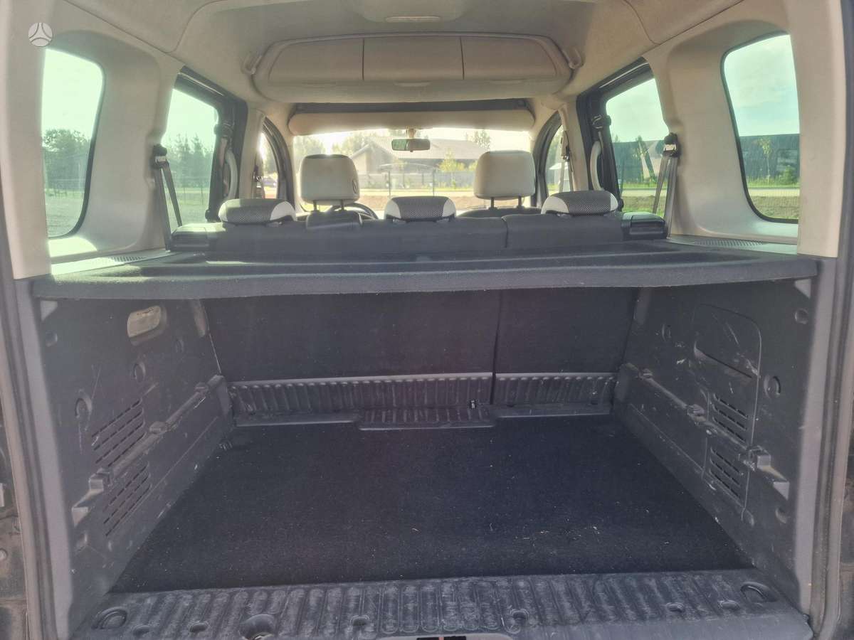 Renault Kangoo 2013 — photo 9