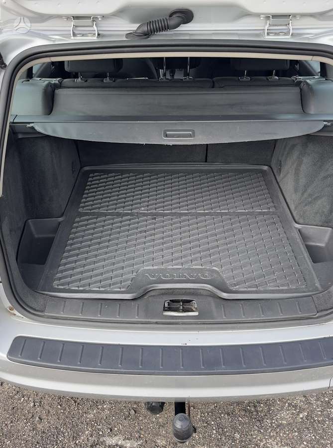 Volvo V50 2010 — photo 21