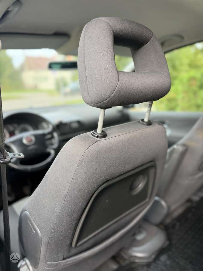 Seat Alhambra 2006 — photo 18