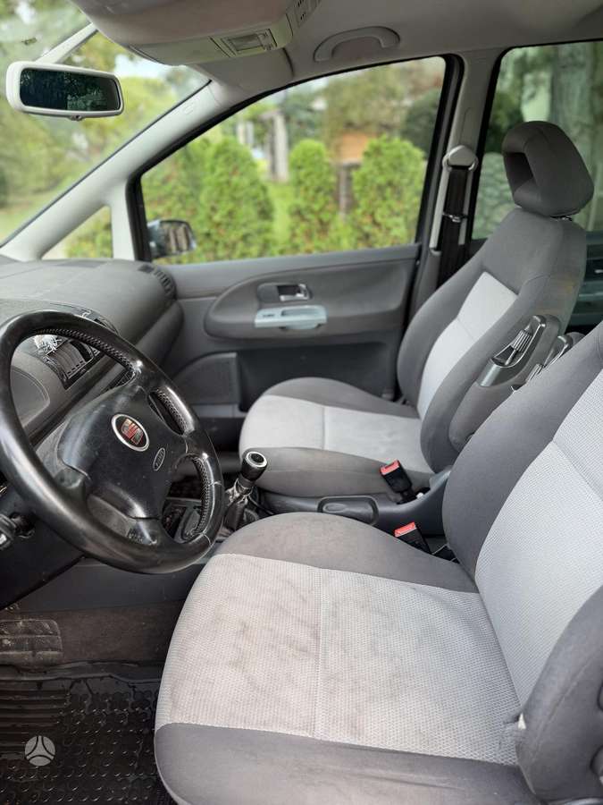 Seat Alhambra 2006 — photo 20