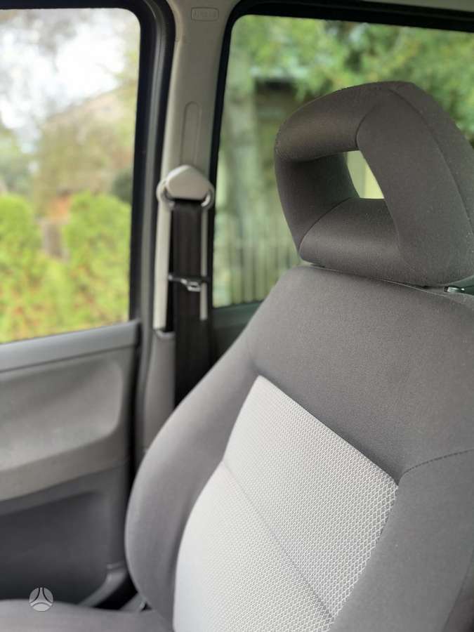 Seat Alhambra 2006 — photo 28