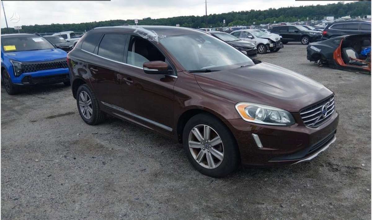 Volvo XC60 2015 — photo 10