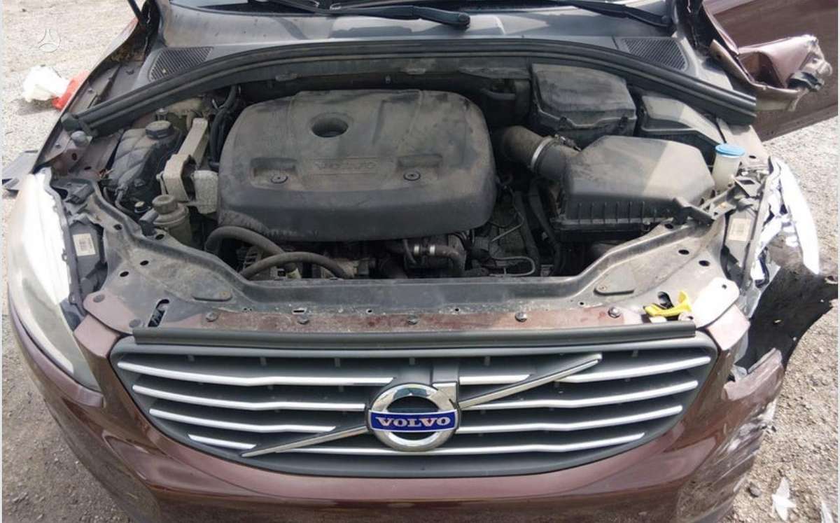 Volvo XC60 2015 — photo 15