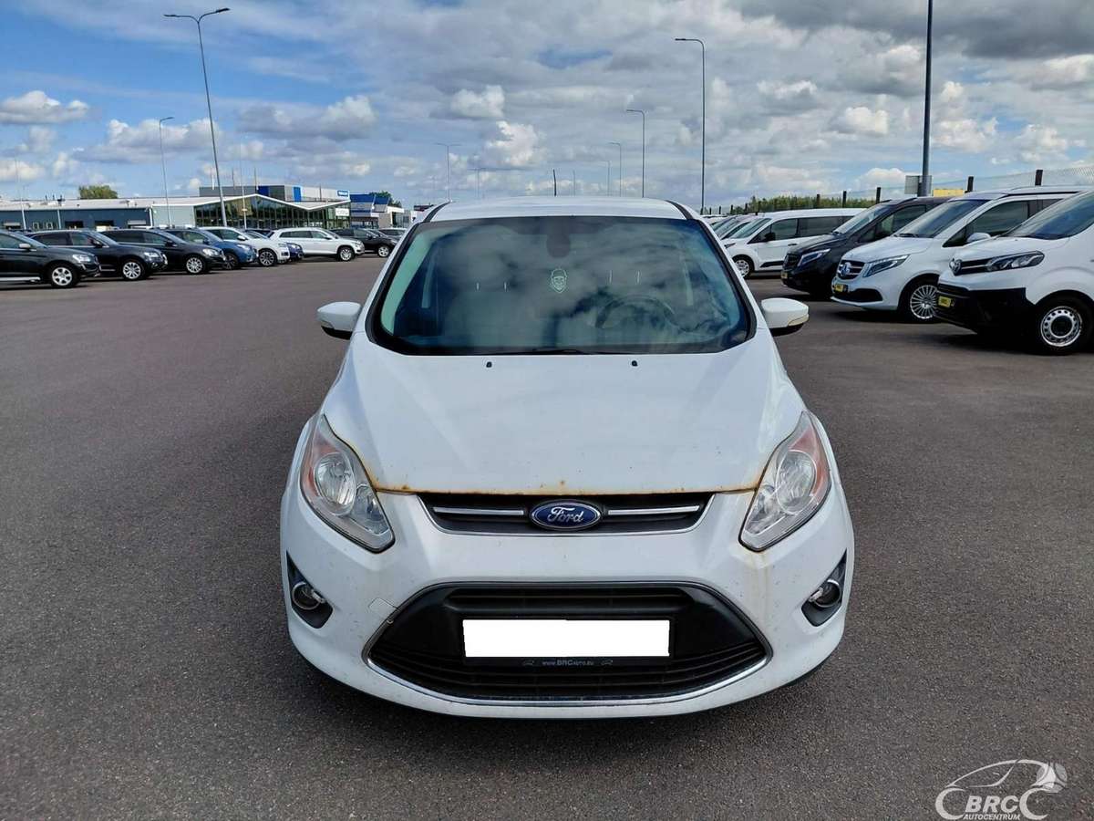 Ford C-MAX 2013 — салон