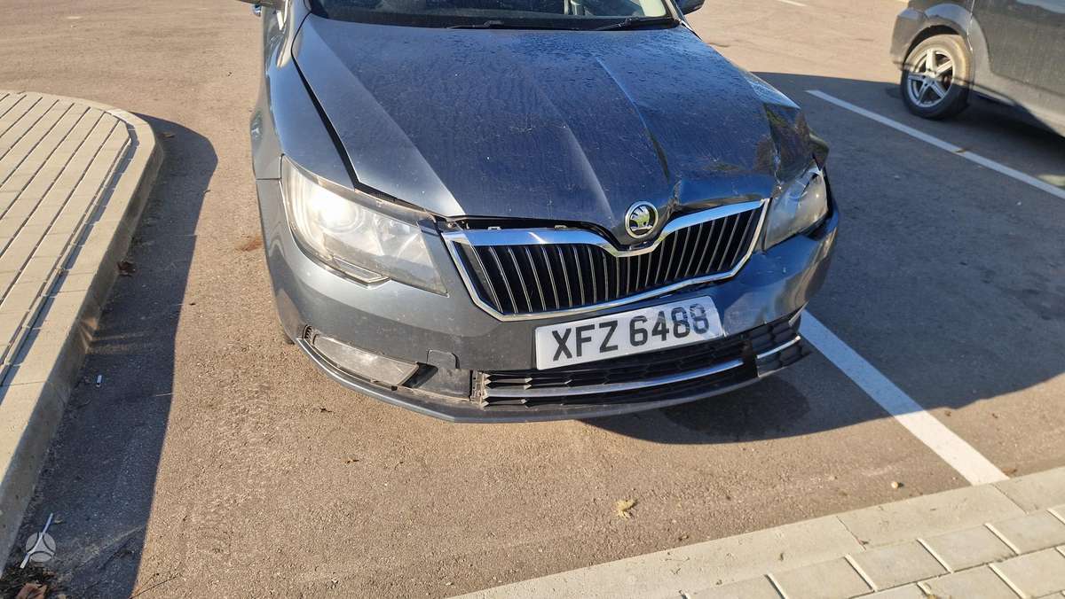Skoda Superb 2015 — photo 11