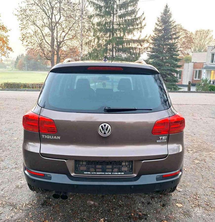 Volkswagen Tiguan 2012 — photo 8