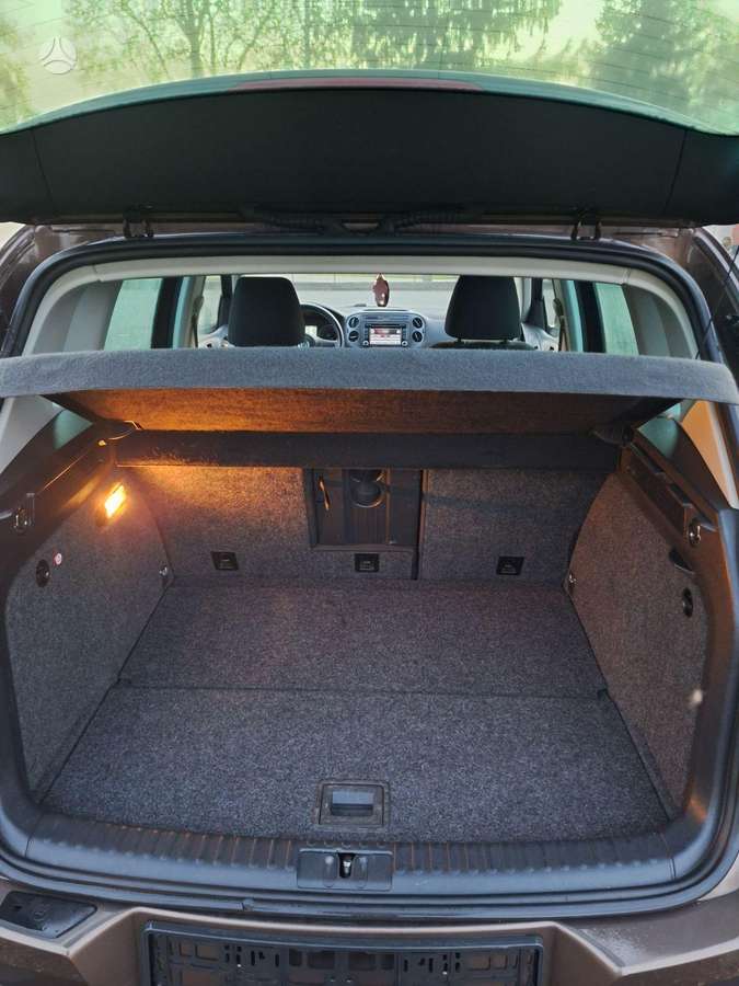 Volkswagen Tiguan 2012 — photo 9
