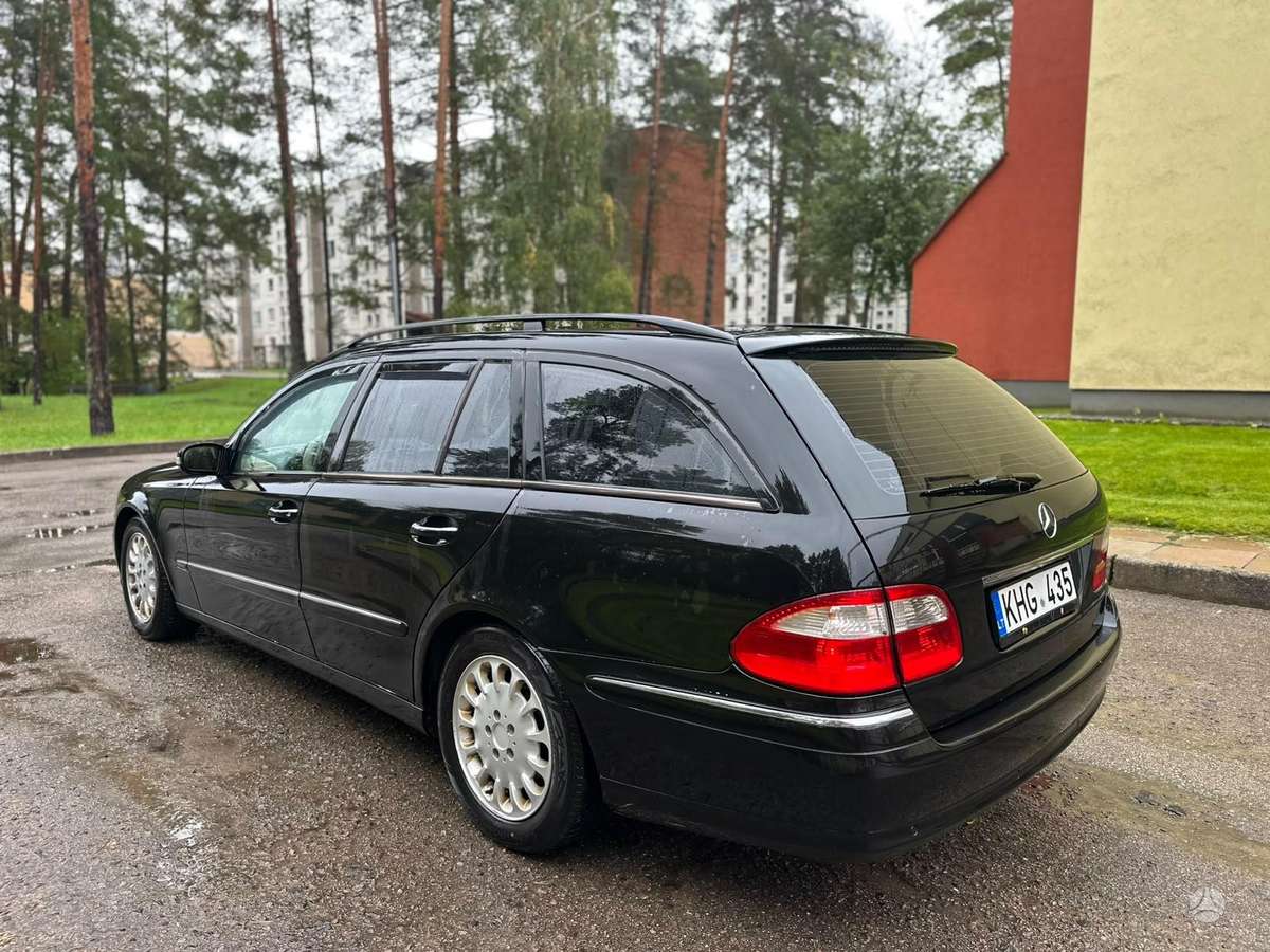Mercedes-Benz E270 2005 — photo 5