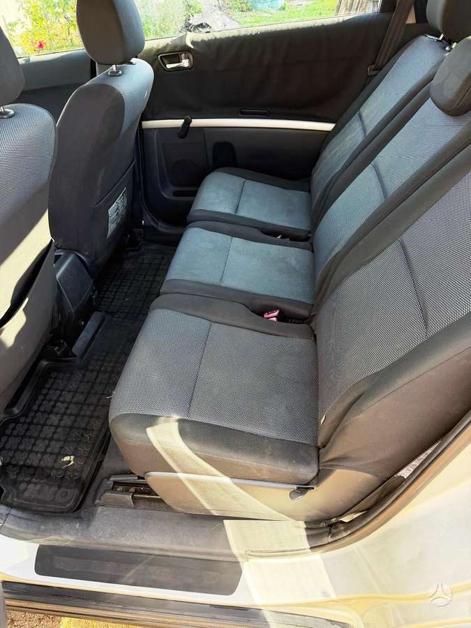 Toyota Corolla 2008 — photo 10