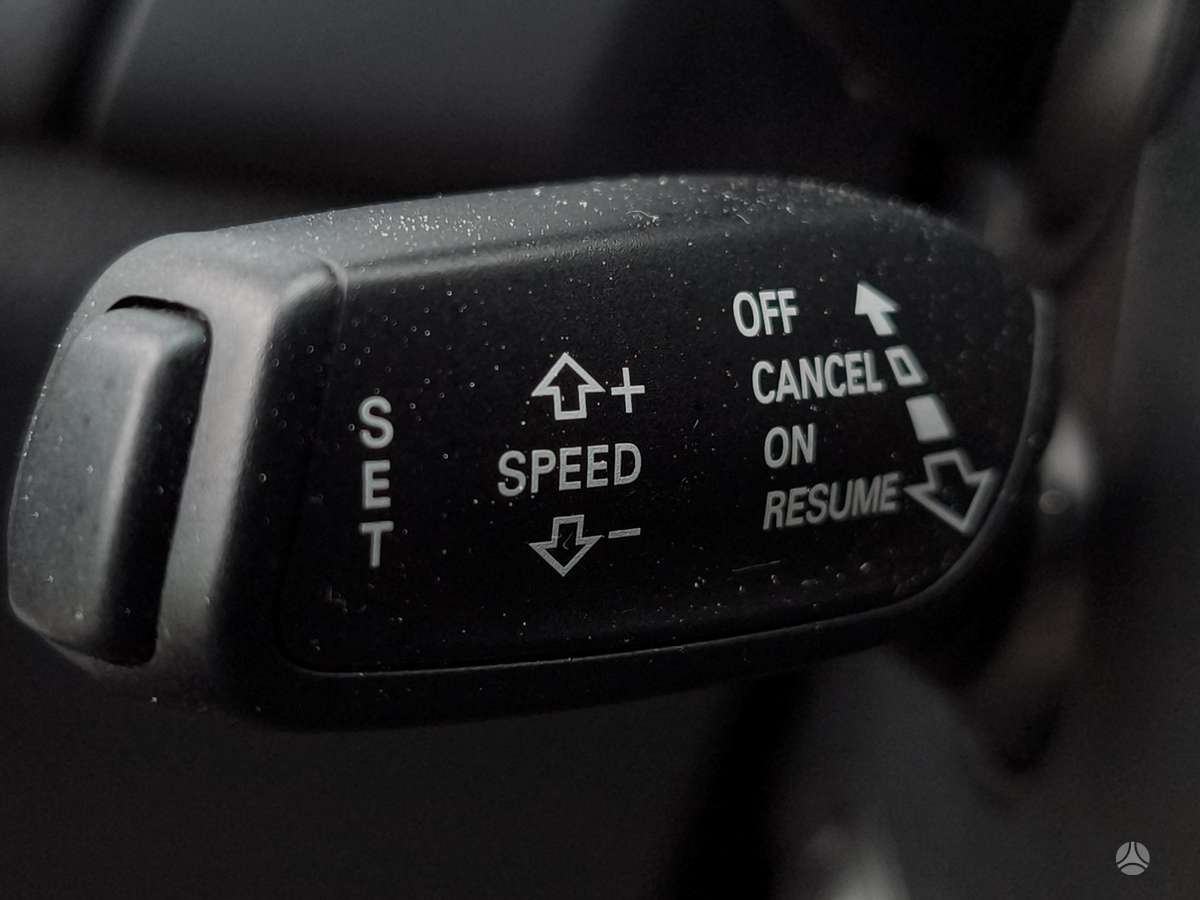 Audi A6 2012 — photo 15