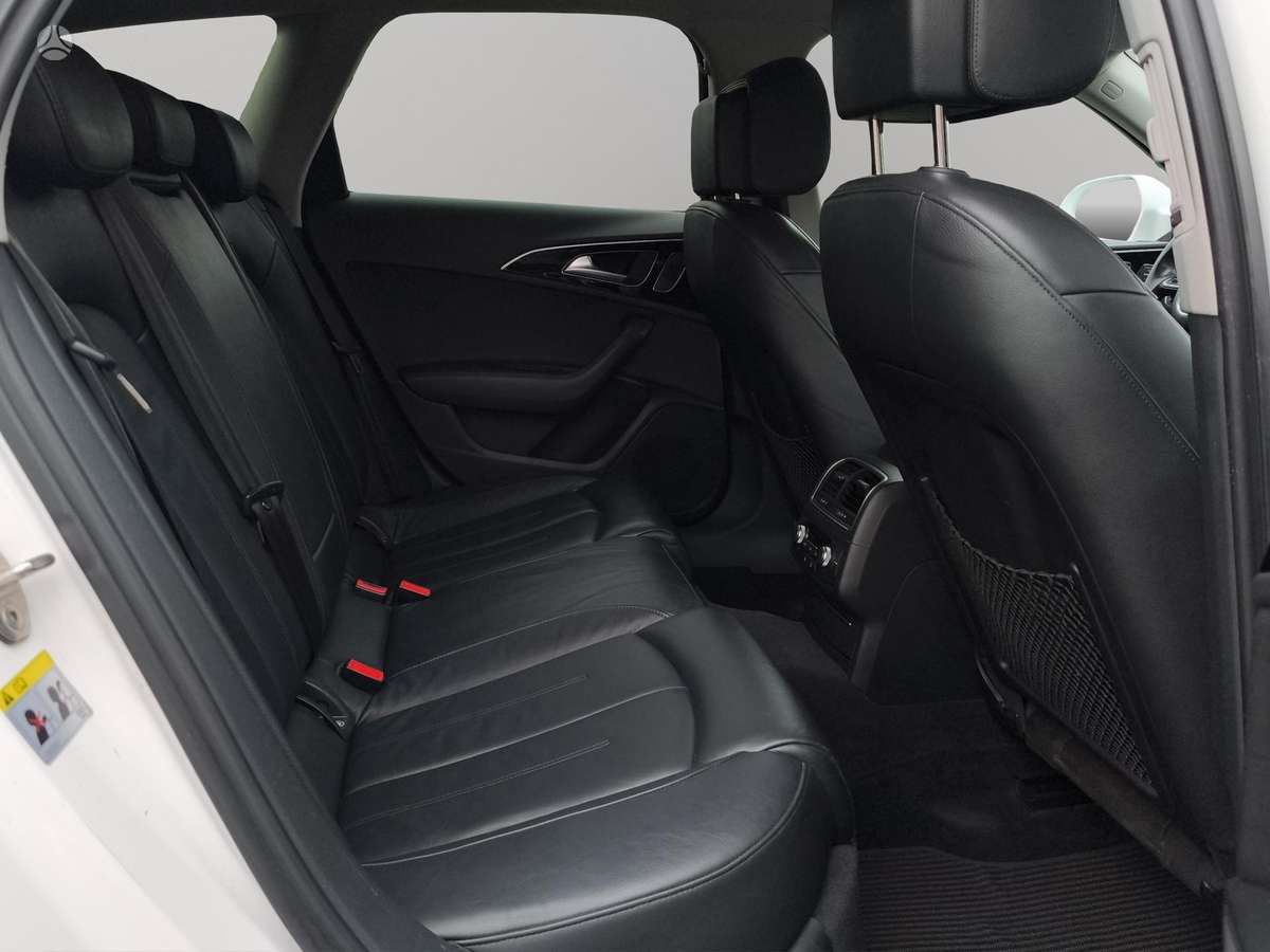 Audi A6 2012 — photo 9