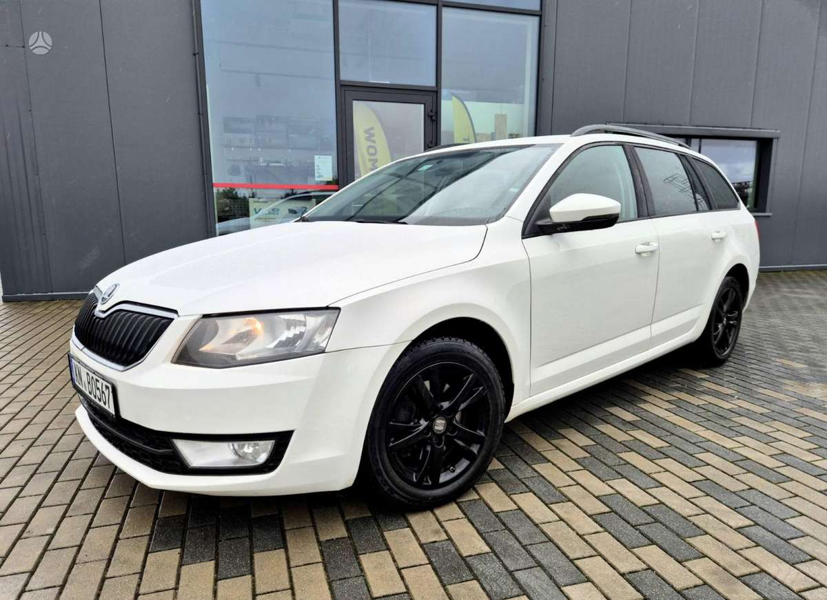 Skoda Octavia 2014 — салон