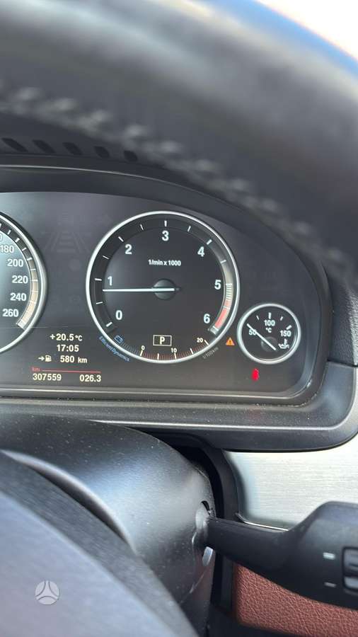 BMW 525 2013 — photo 7
