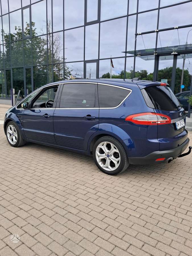 Ford S-MAX 2012 — фото 18