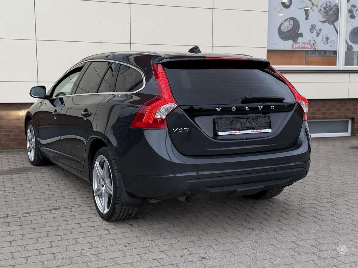 Volvo V60 2012 — photo 6