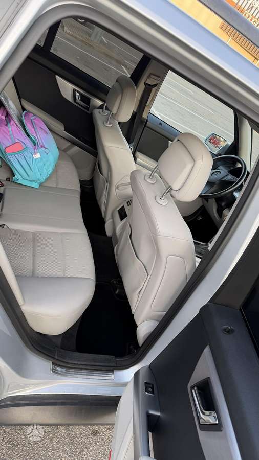 Mercedes-Benz GLK220 2009 — photo 10