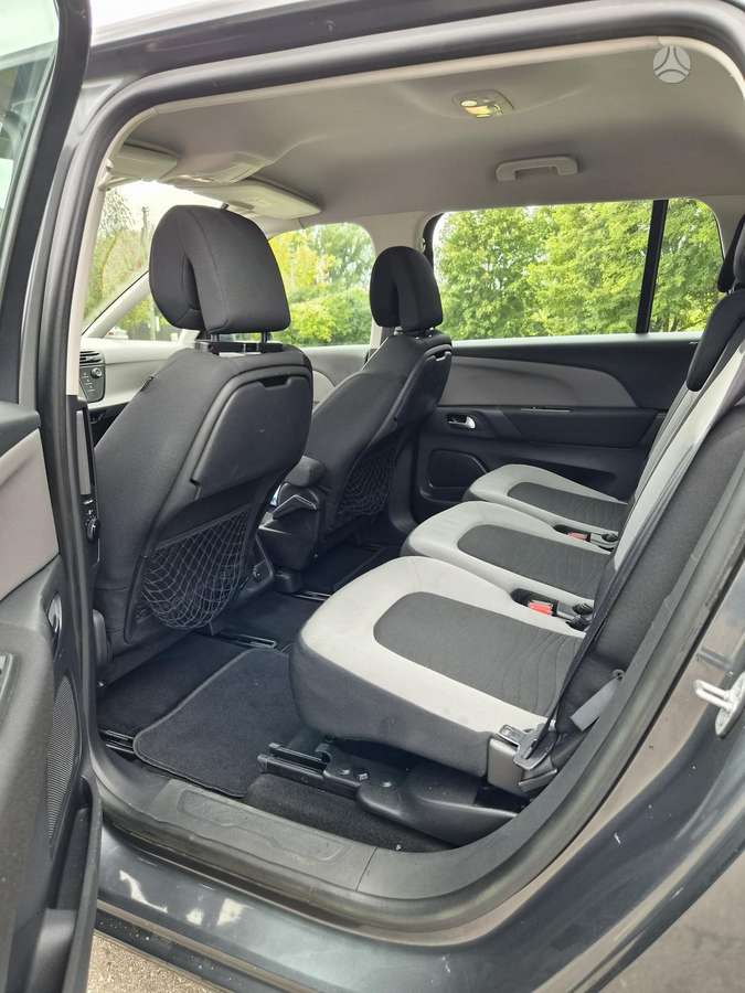 Citroen C4 2015 — photo 13