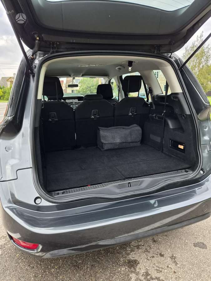 Citroen C4 2015 — photo 15