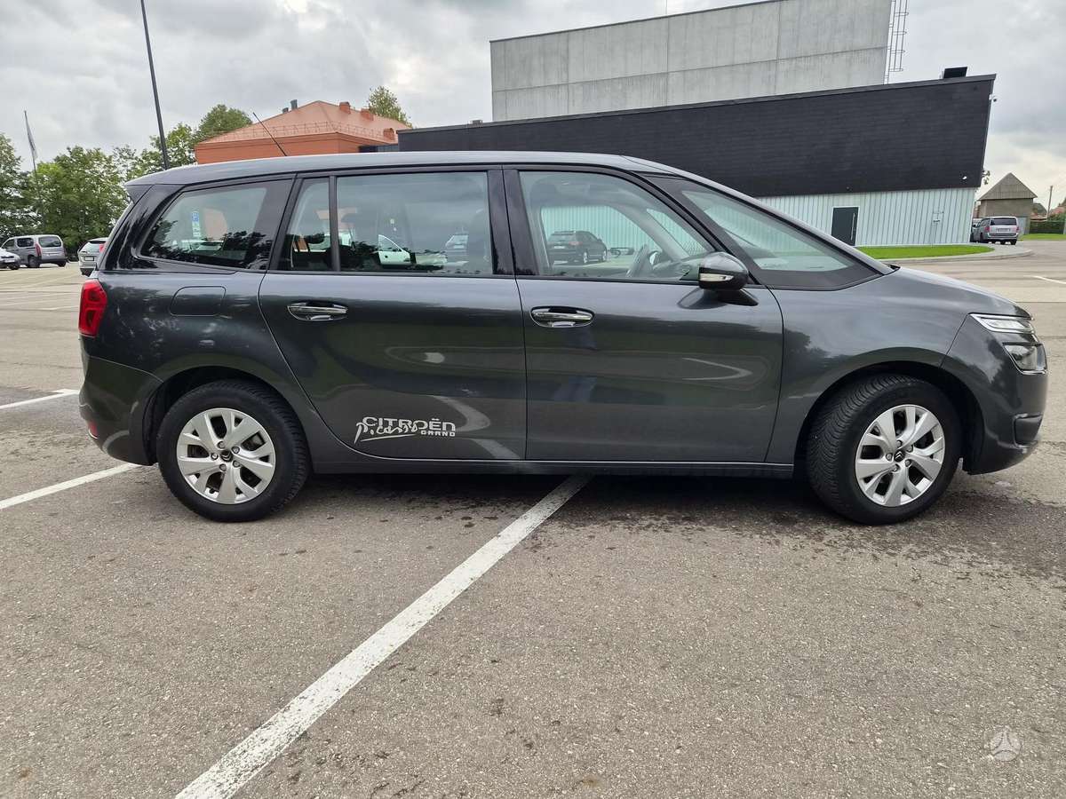 Citroen C4 2015 — engine 1560 cm³, 116 HP (85kW)