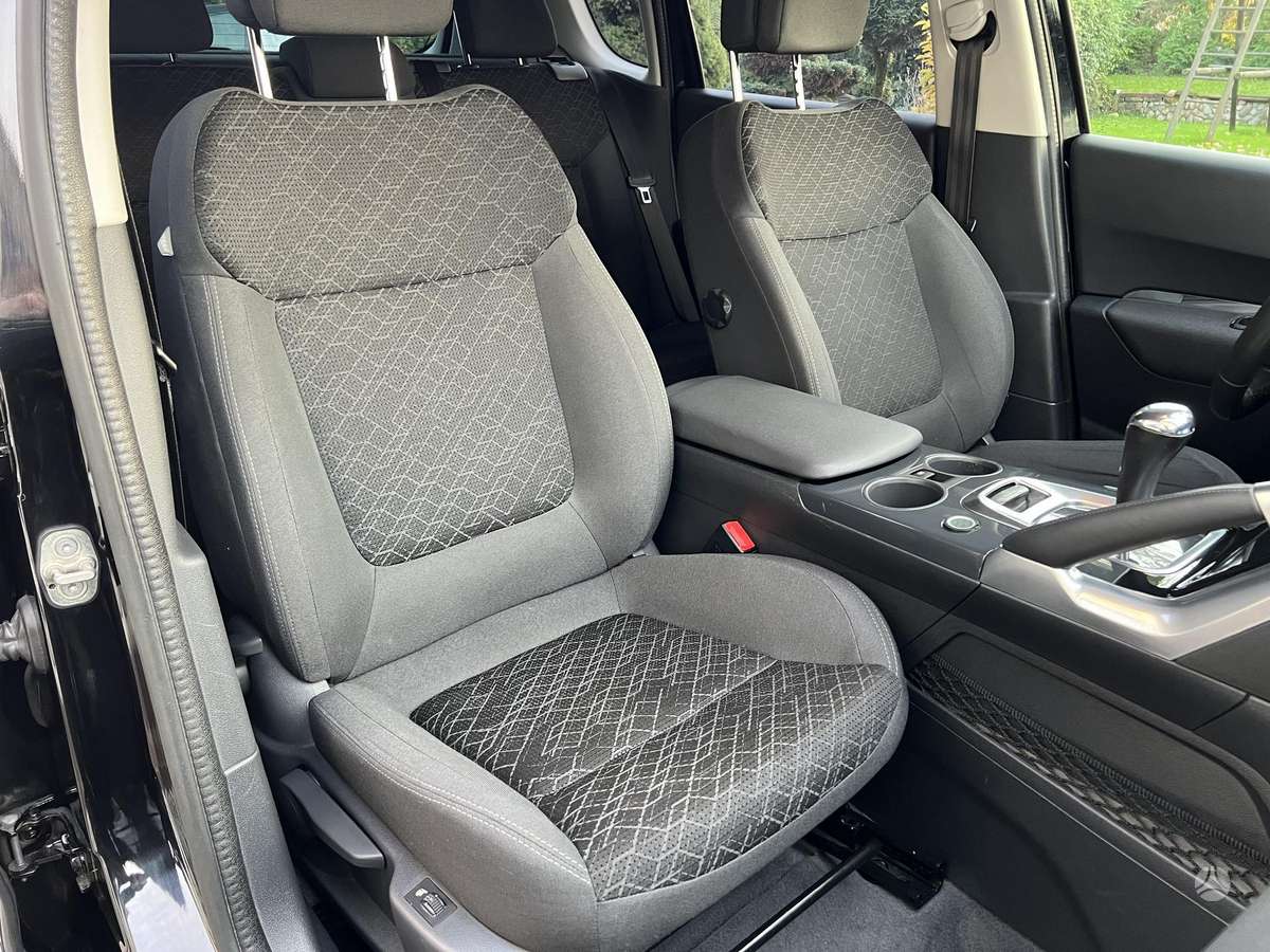 Peugeot 3008 2015 — photo 13