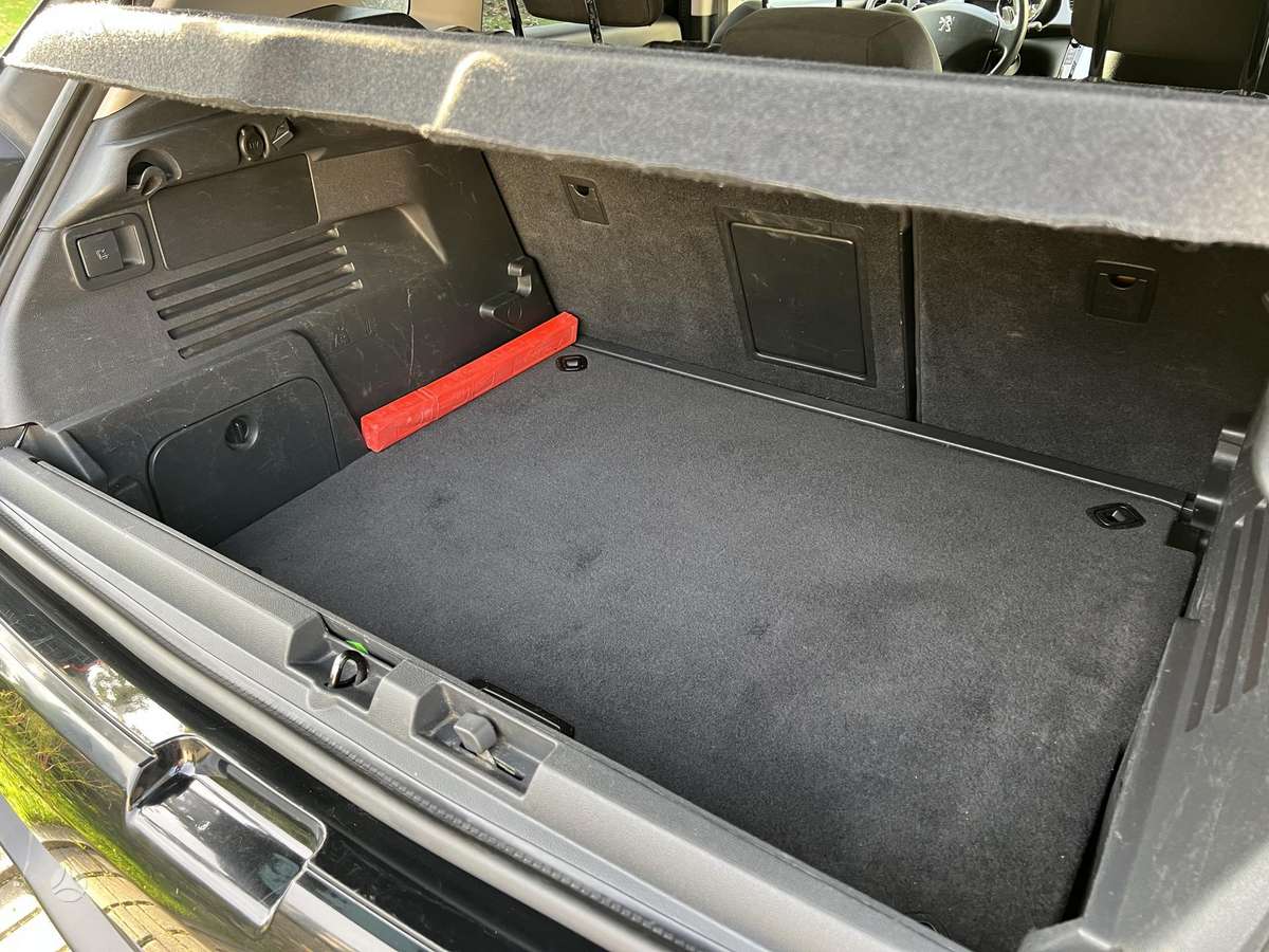 Peugeot 3008 2015 — photo 15